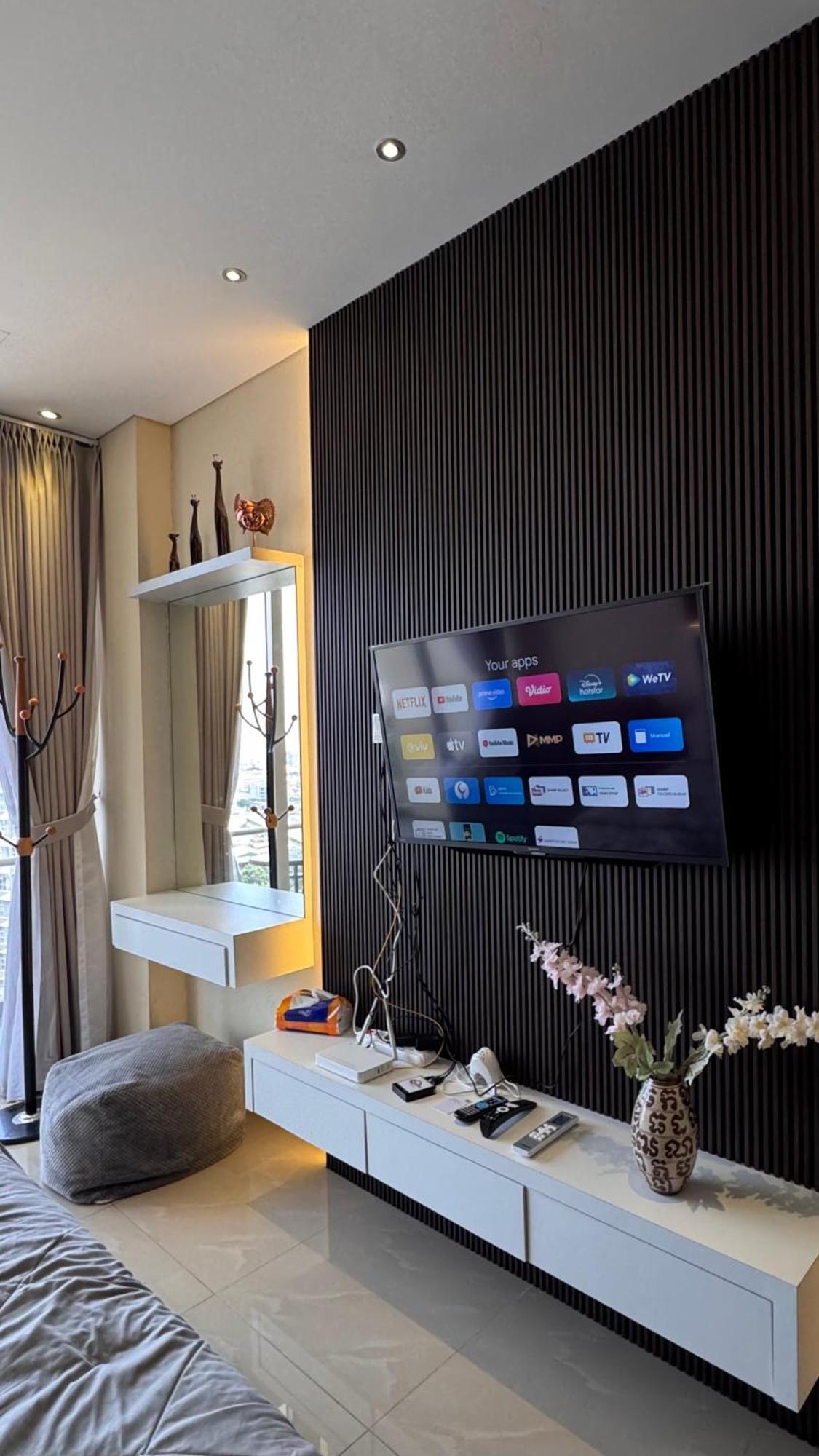 Nagoya Thamrin Apartment High Floor With View Exterior foto